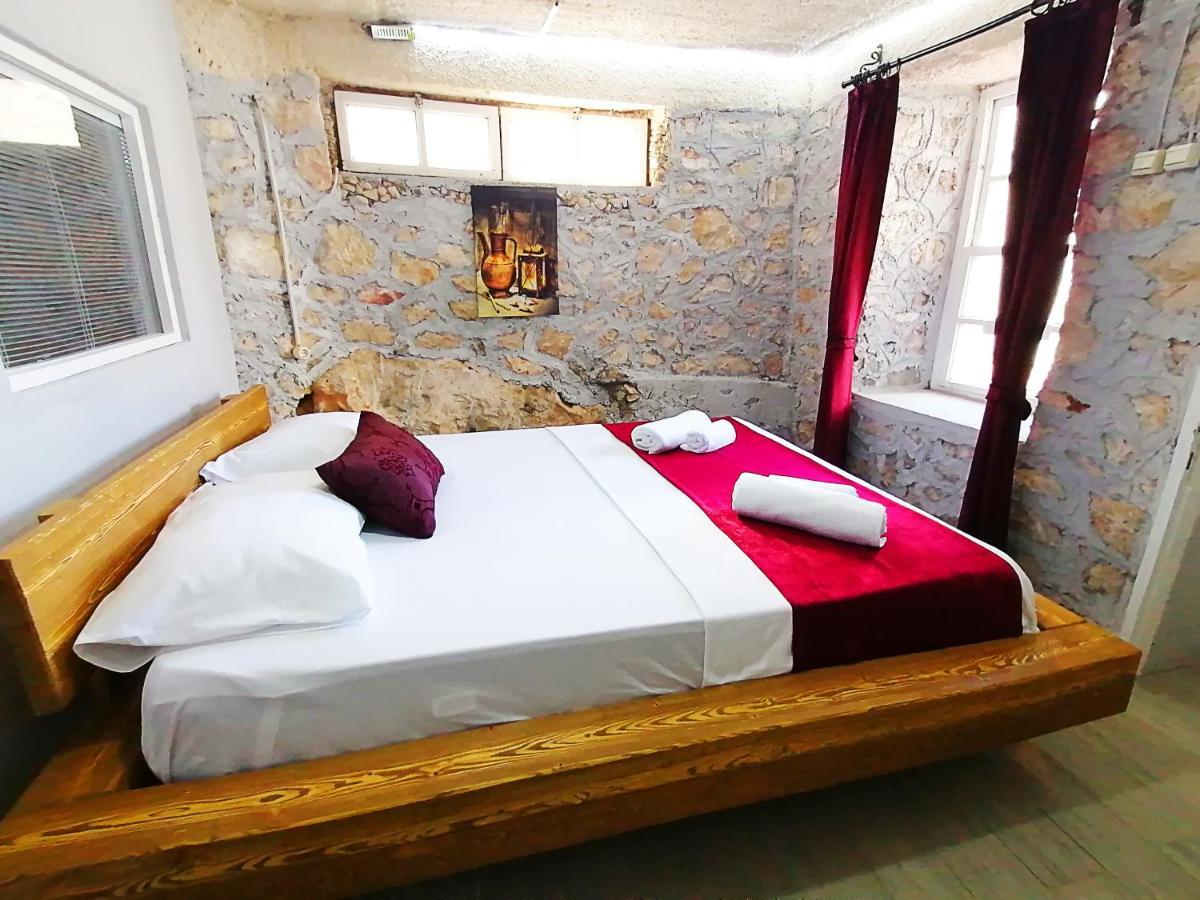 Duesler Evim Butik Otel Каш Экстерьер фото